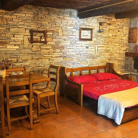 Monolocale Rustico Di Montagna Apartment Antey-Saint-Andre Luaran gambar